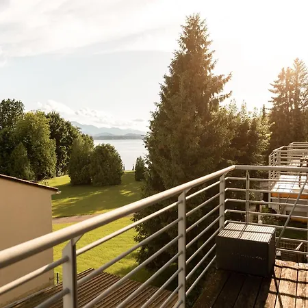 Apartment Z_woerthersee-apartment Mit Privatem Seezugang Portschach am Woerthersee